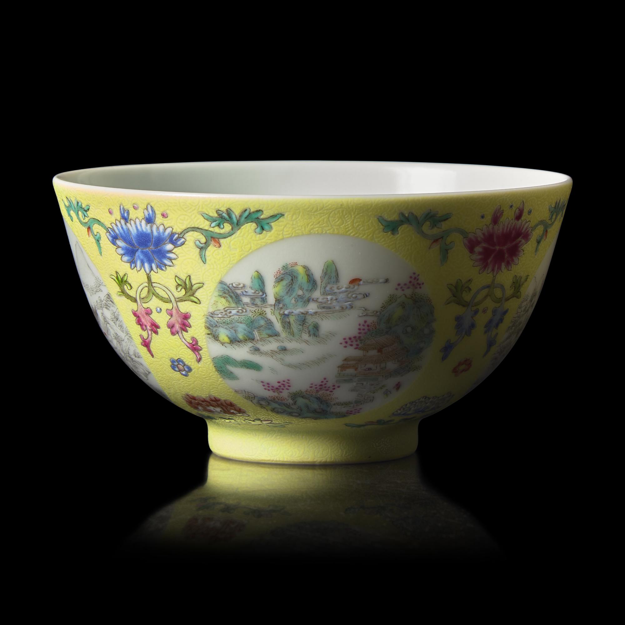 A Chinese Yellow Sgraffito Ground Famille Rose Porcelain 'Medallion' Bowl, Daoguang Mark 道光款 黃釉軋地粉彩開光節令膳盌