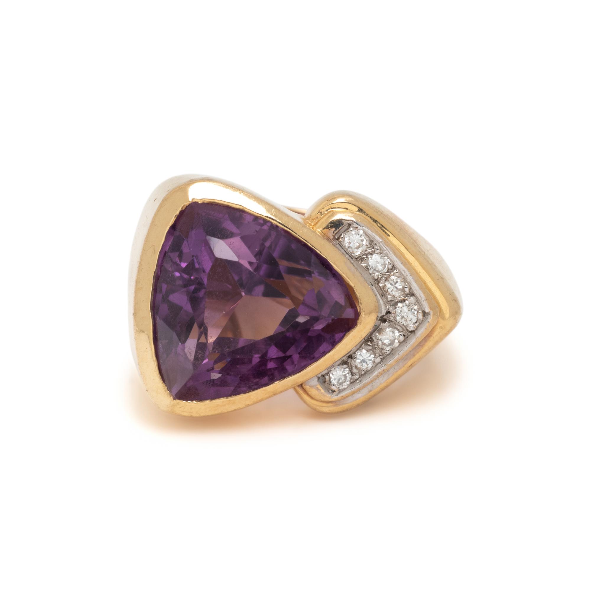 AMETHYST, DIAMOND, AND GOLD RING