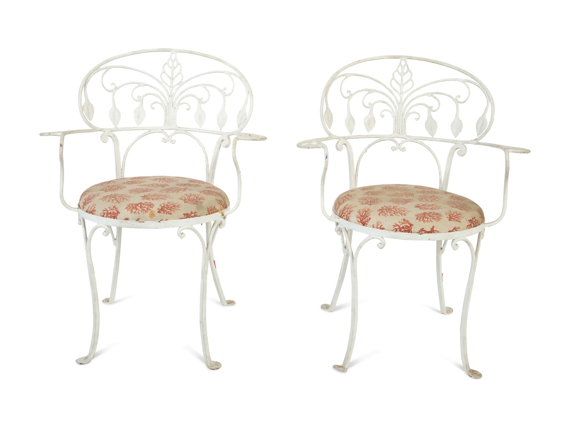 A Pair of White Painted Iron Garden Chairs — 20TH CENTURY