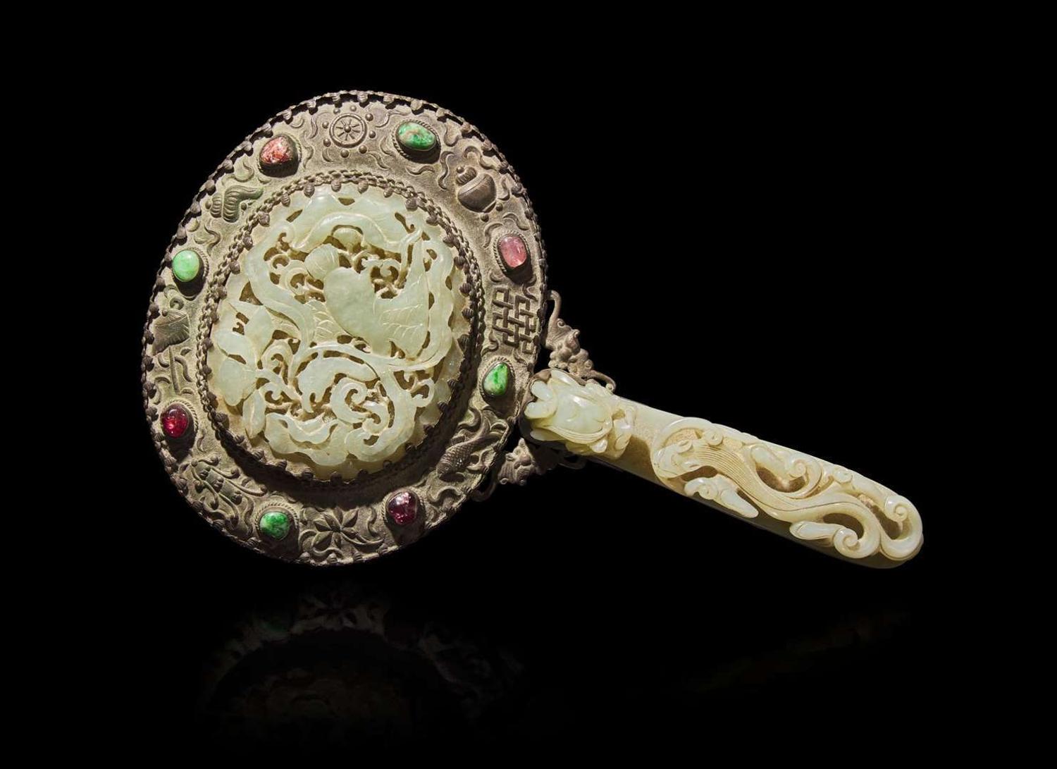A Chinese jade and hardstone-embellished mirror 嵌玉鏡