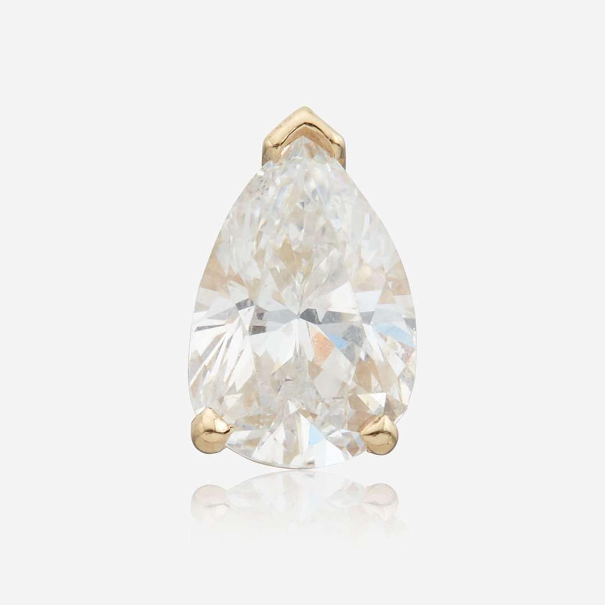 A diamond and gold pendant necklace