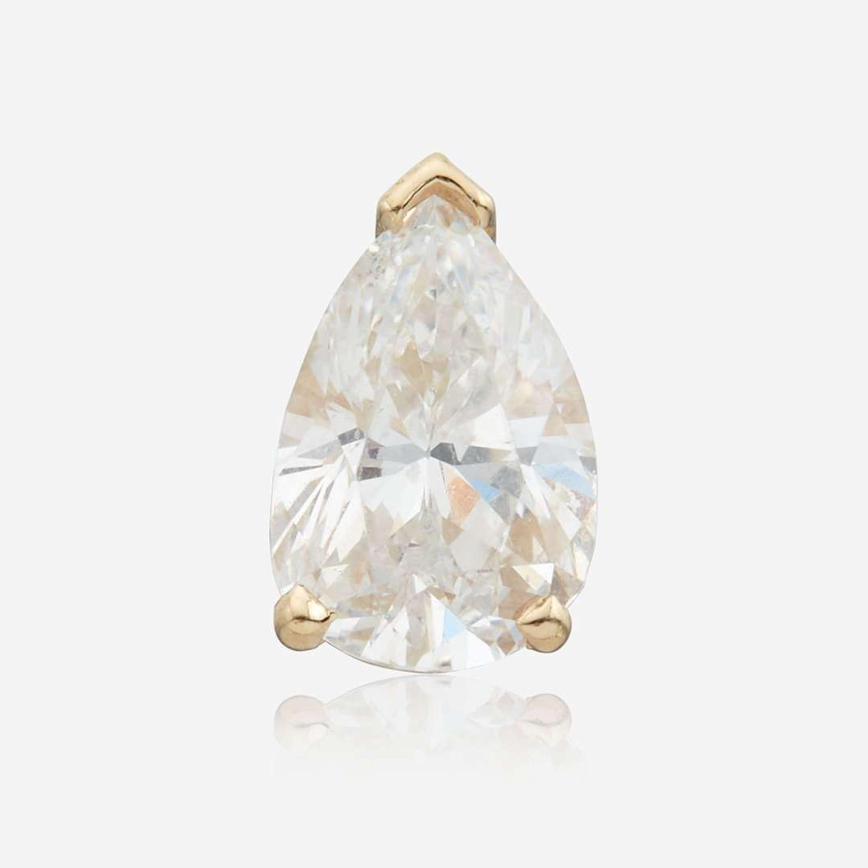 A diamond and gold pendant necklace