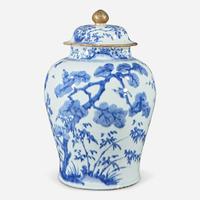 A Chinese blue and white porcelain large jar & cover 18th Century