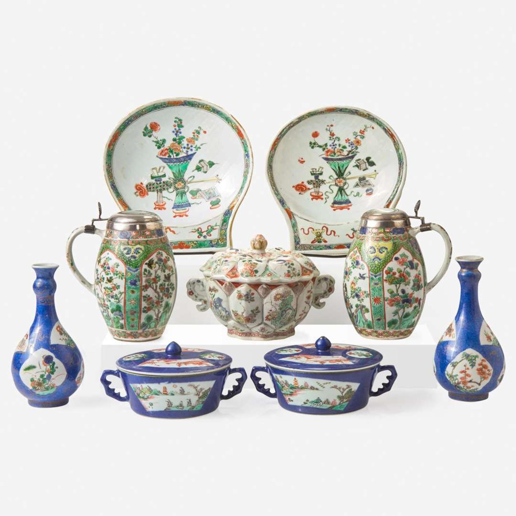 A group of nine assorted Chinese export porcelain tablewares 外銷瓷一組九件 Kangxi period ? ??