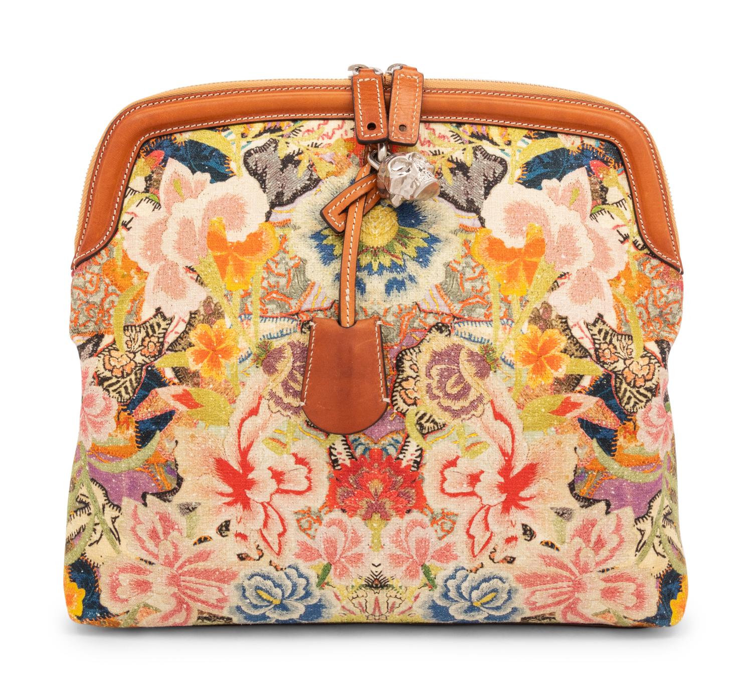 Alexander McQueen Skull Padlock Clutch
