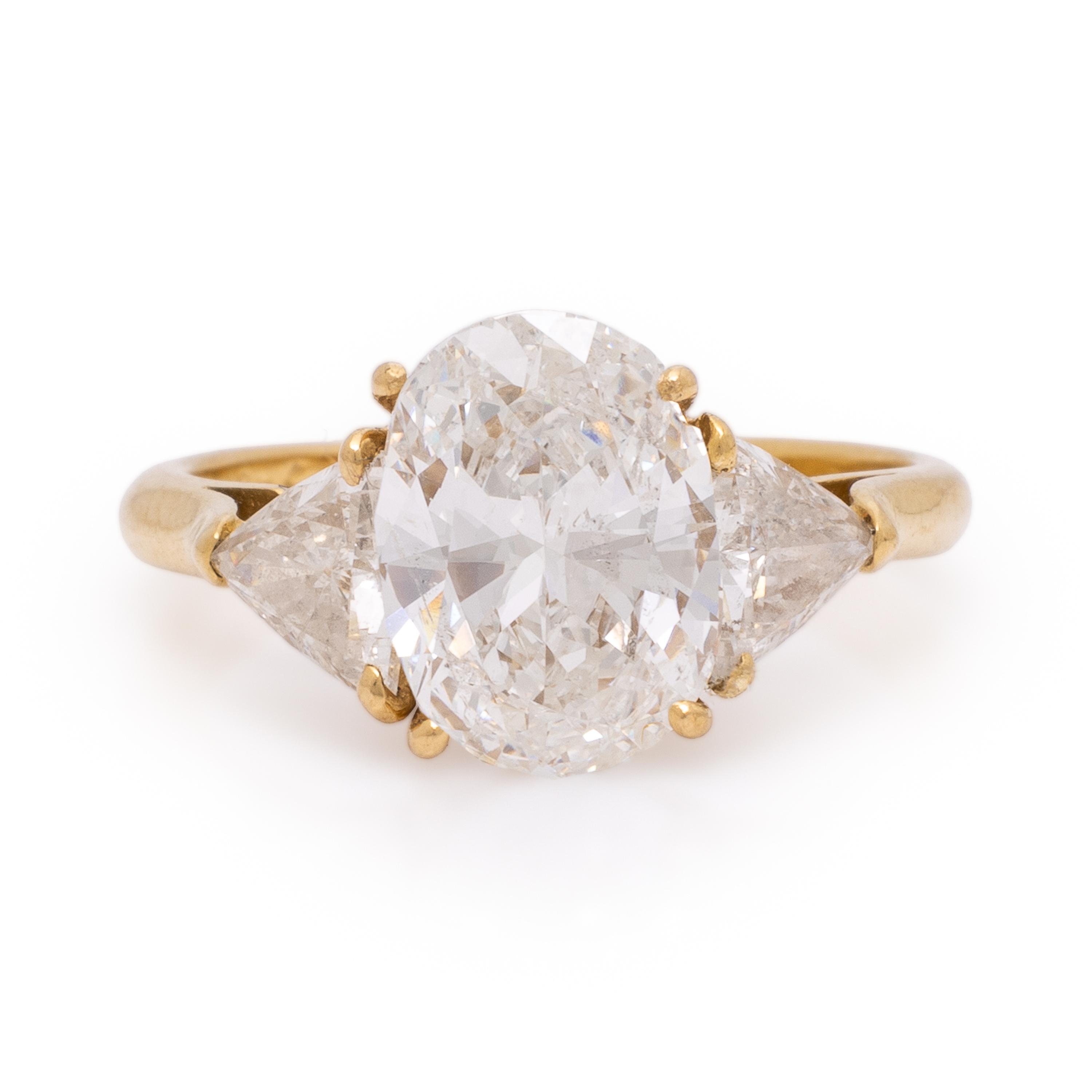 Diamond and Yellow Gold Ring