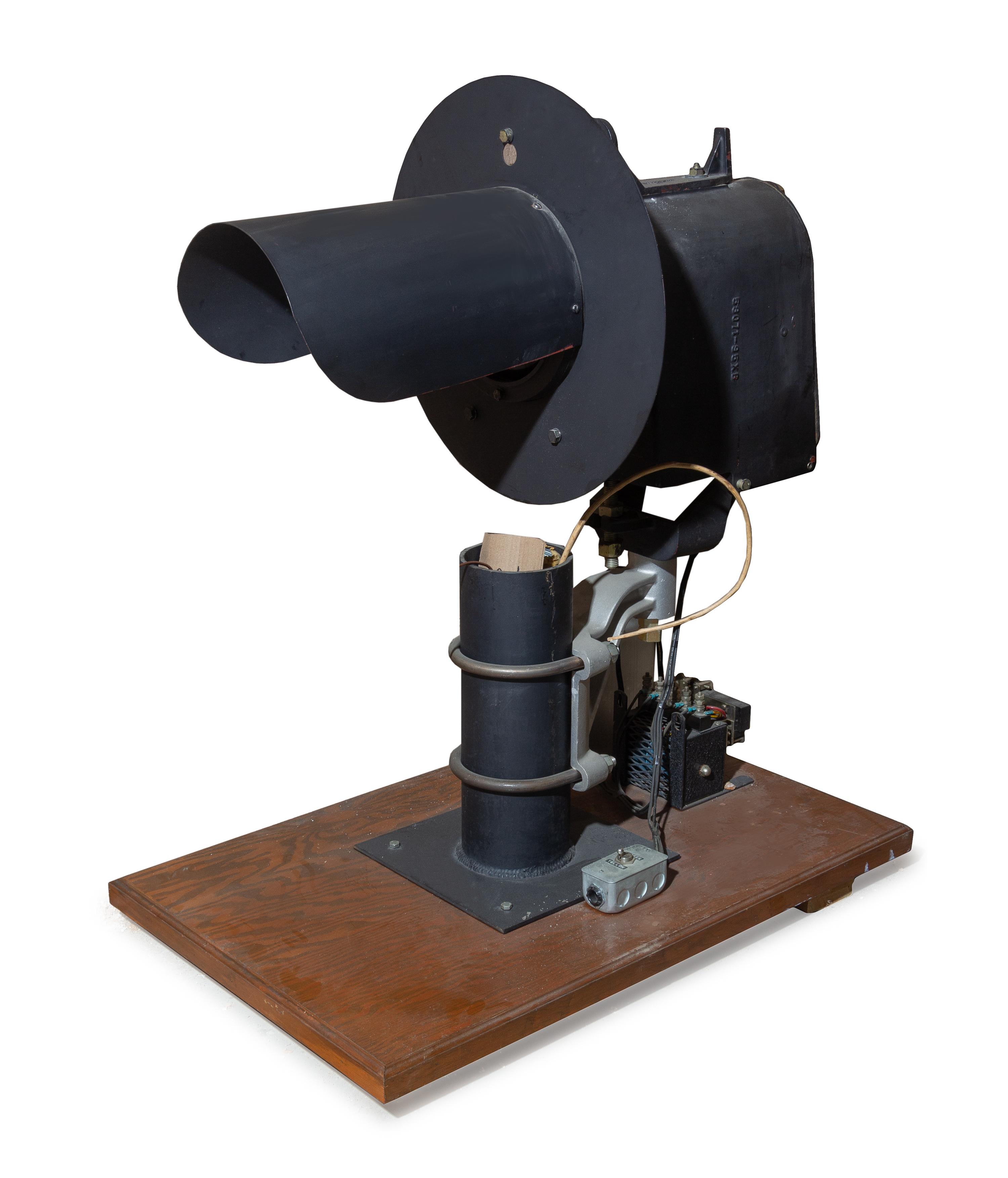 A General Railway Signal Co. Painted Metal Railroad Signal Lamp