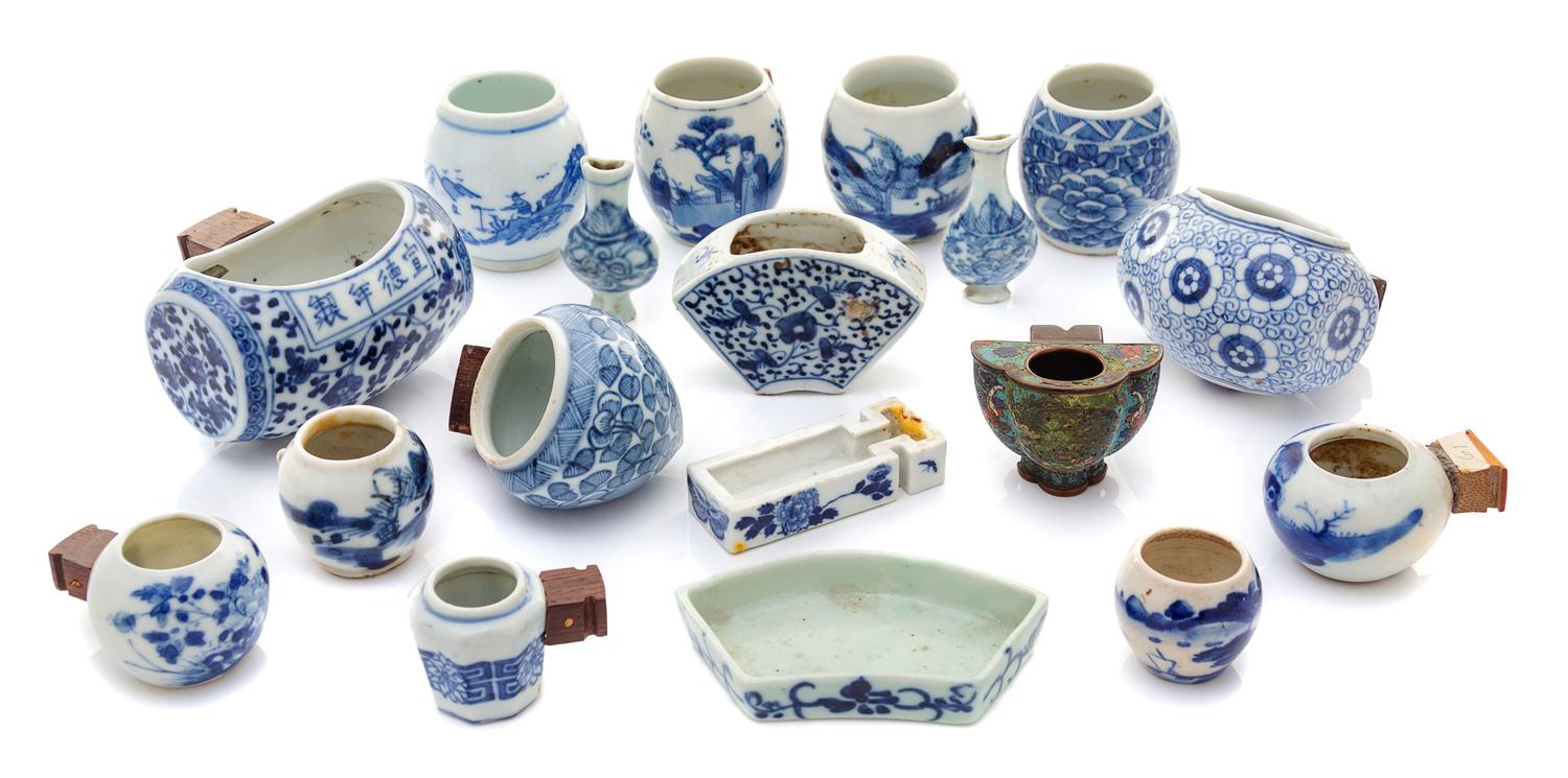 Eighteen Chinese Blue and White Porcelain and Cloisonne Enamel Bird Feeders Length of largest 3 3/8 inches. — 19TH CENTURY