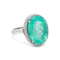 COLOMBIAN EMERALD AND DIAMOND RING