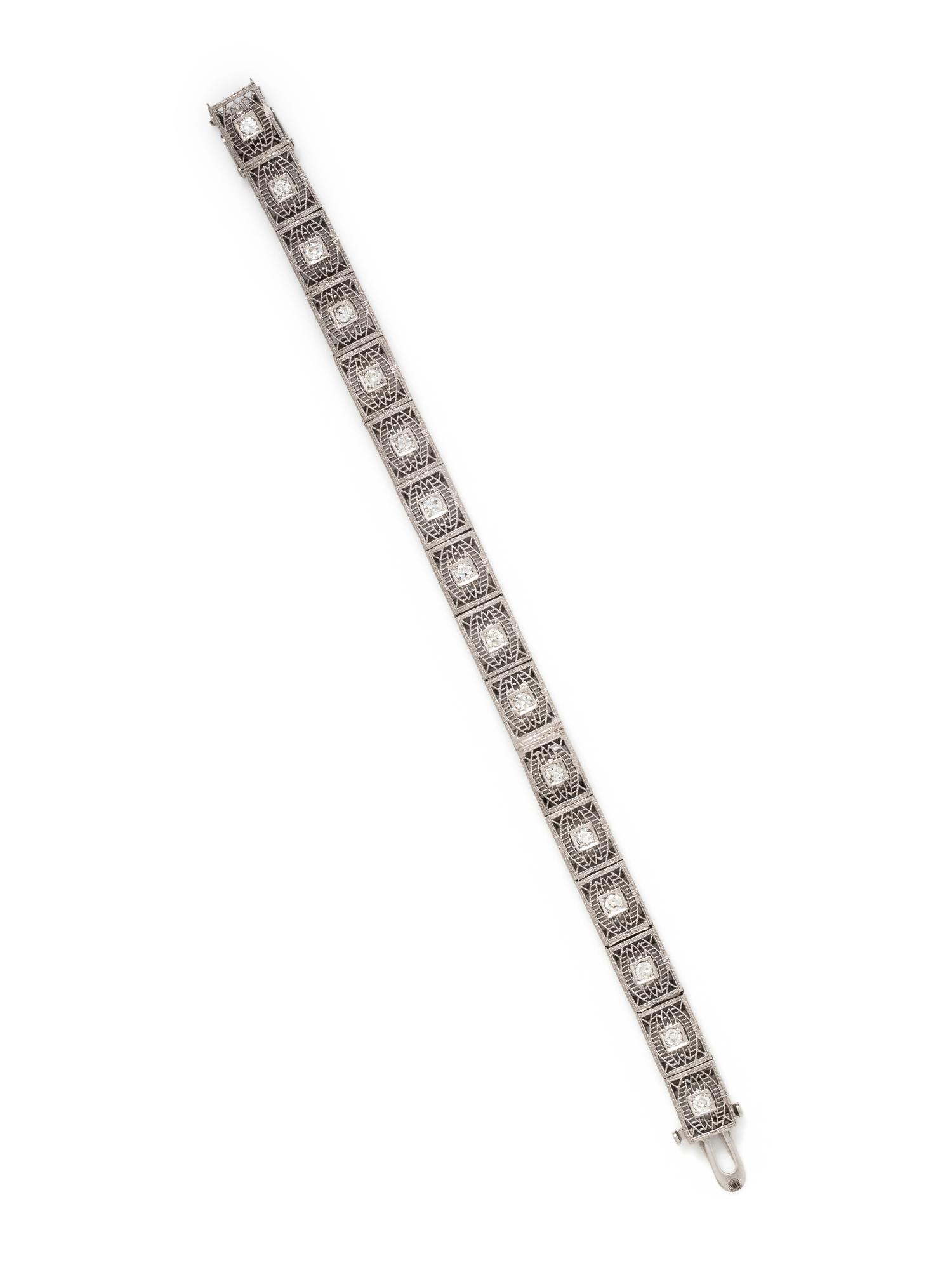 WHITE GOLD AND DIAMOND BRACELET