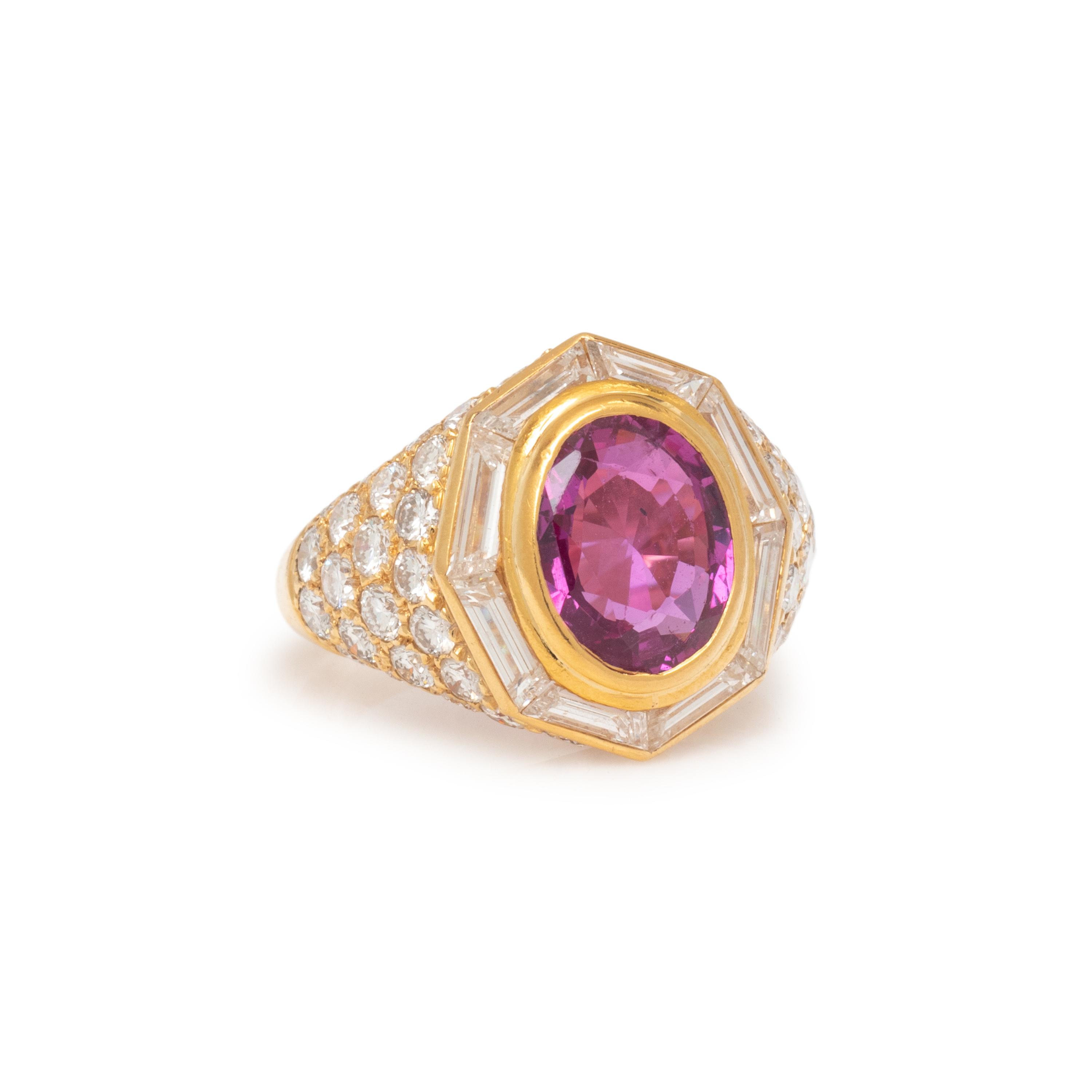 PINK SAPPHIRE, DIAMOND AND YELLOW GOLD RING