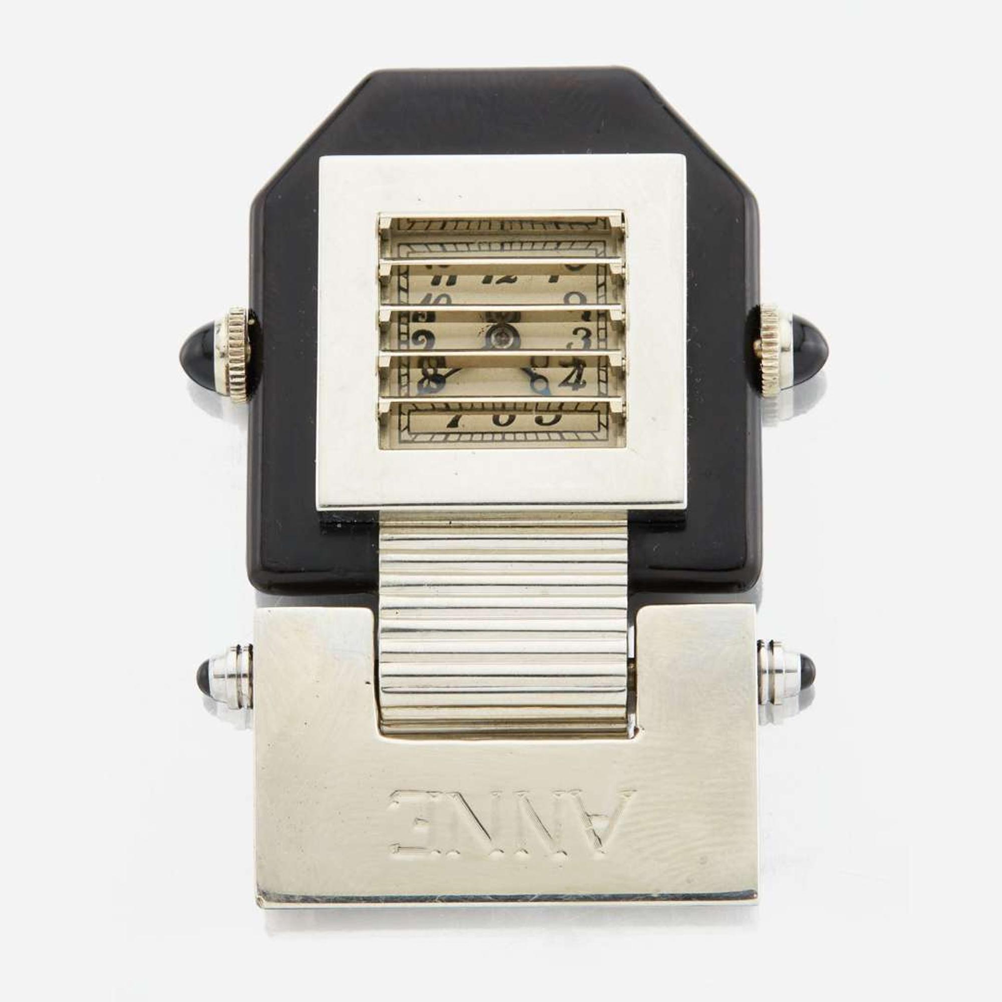 An Art Deco pin shutter gold watch, Verger Feres Louvre