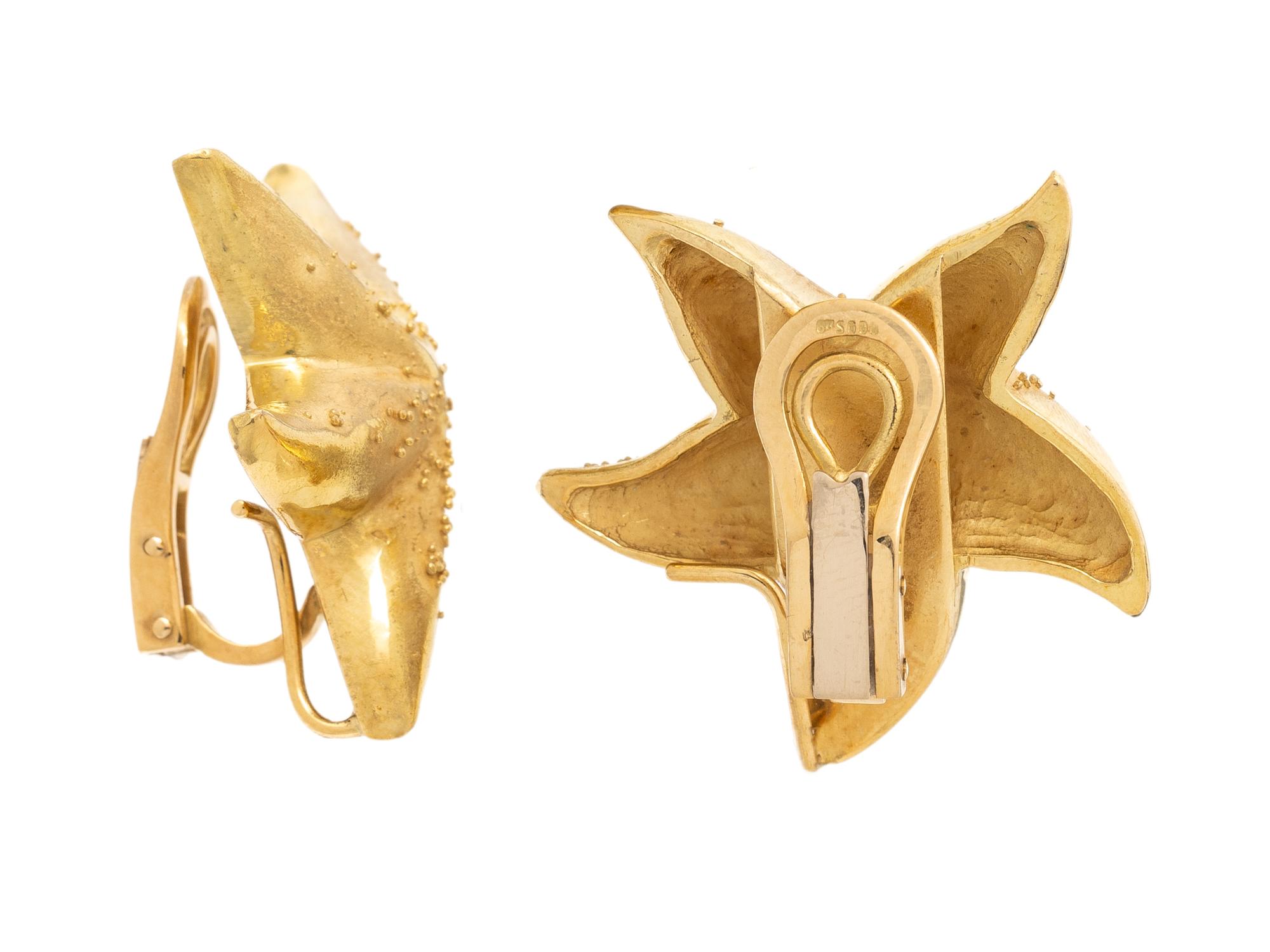 YELLOW GOLD STARFISH EARRINGS