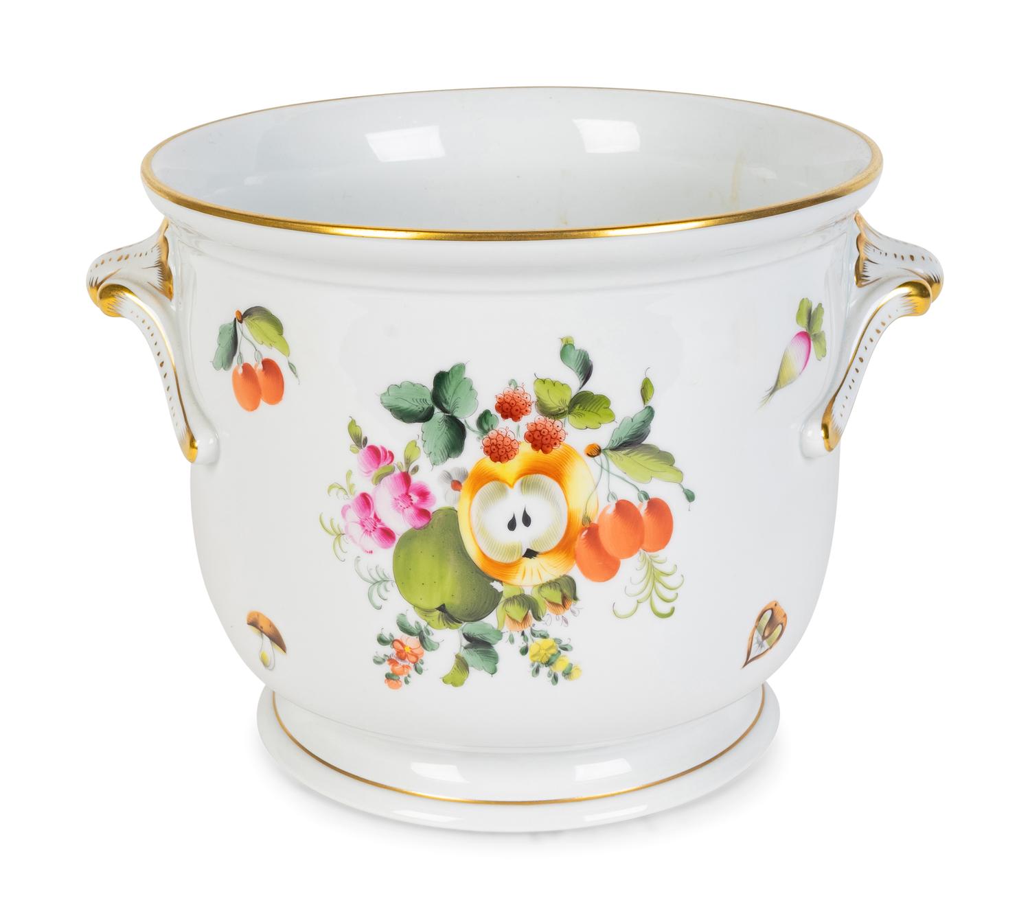 A Herend Porcelain Cachepot — 20TH CENTURY