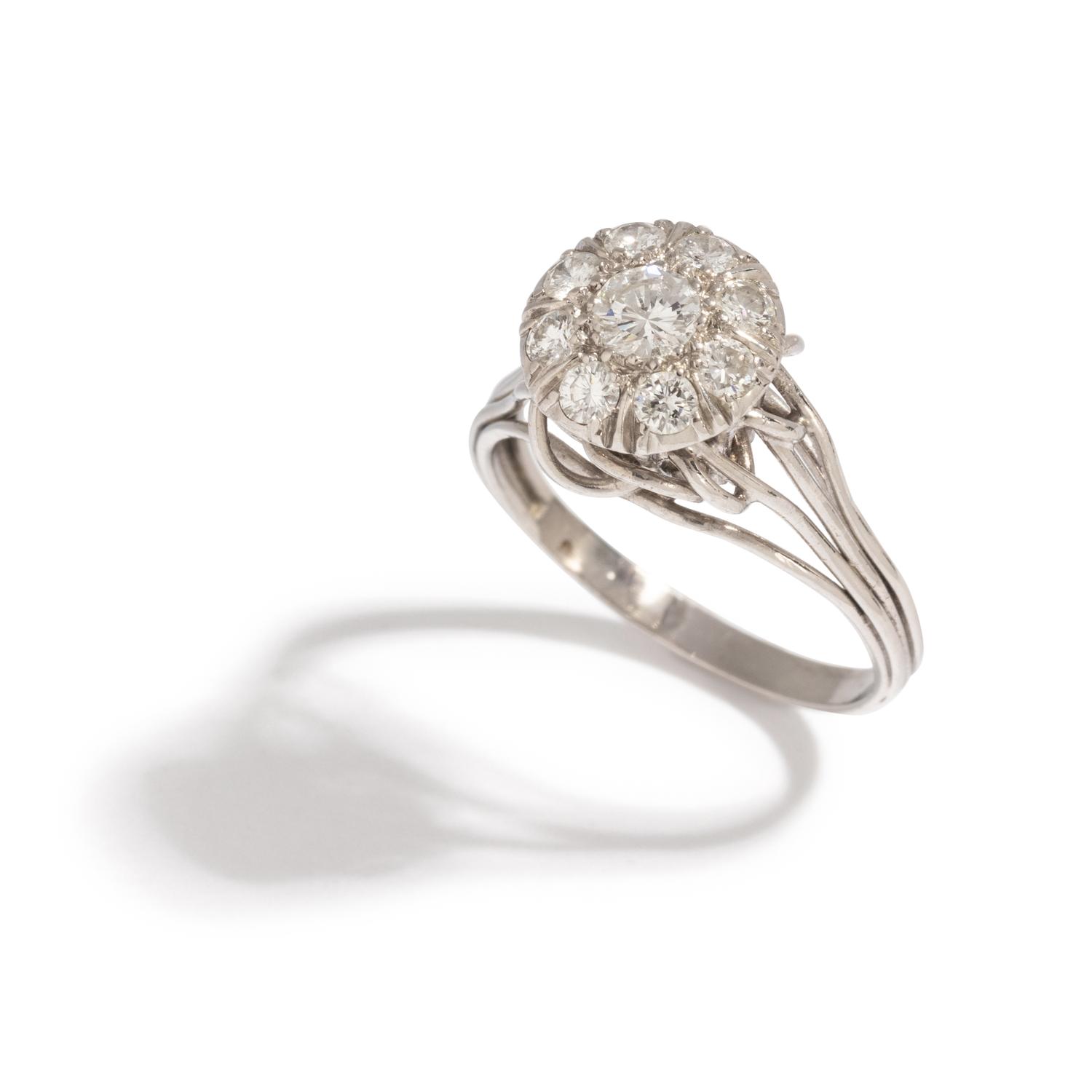 DIAMOND RING