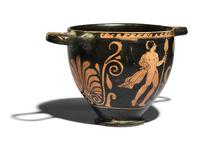 A Campanian Red-Figured Skyphos