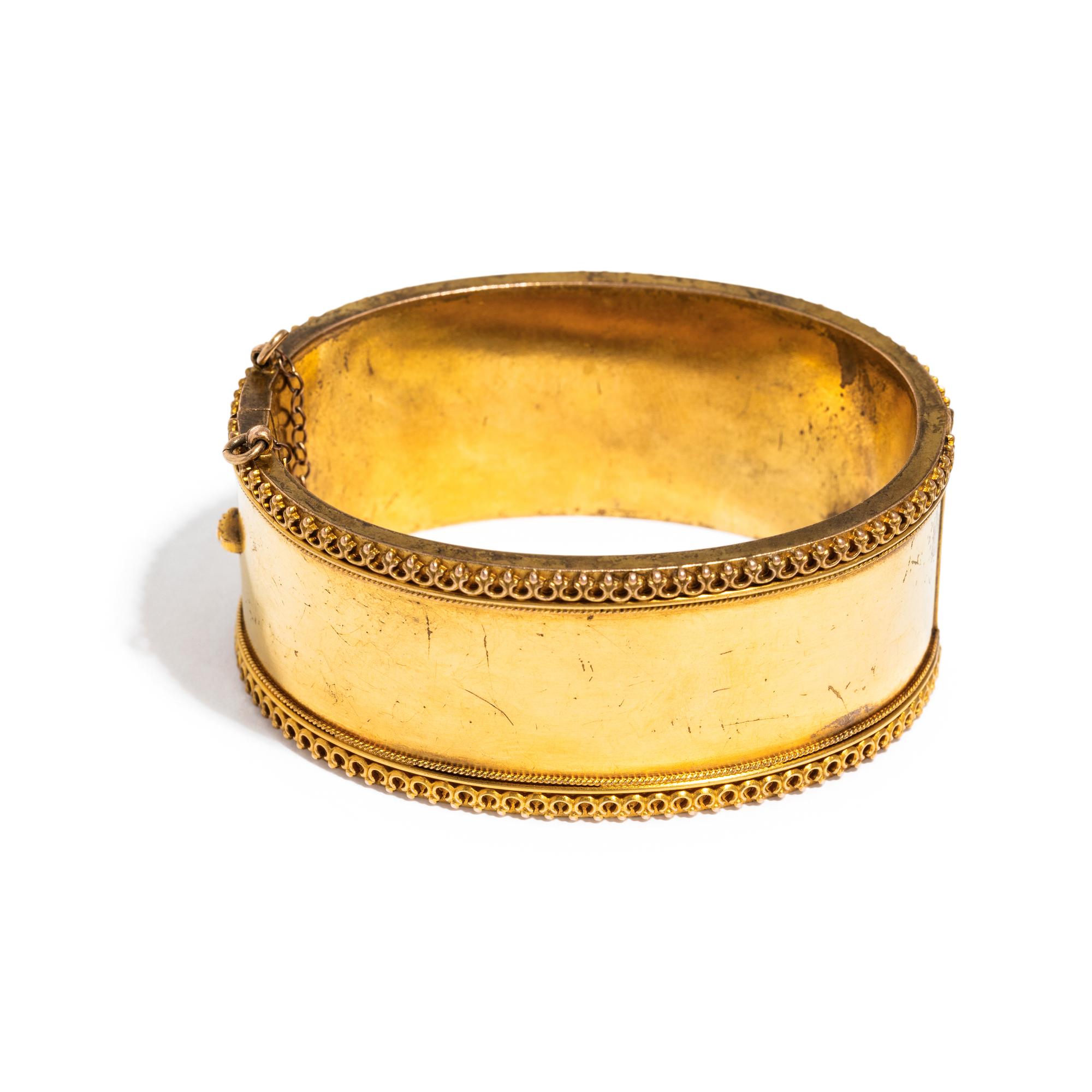VICTORIAN, YELLOW GOLD BANGLE BRACELET