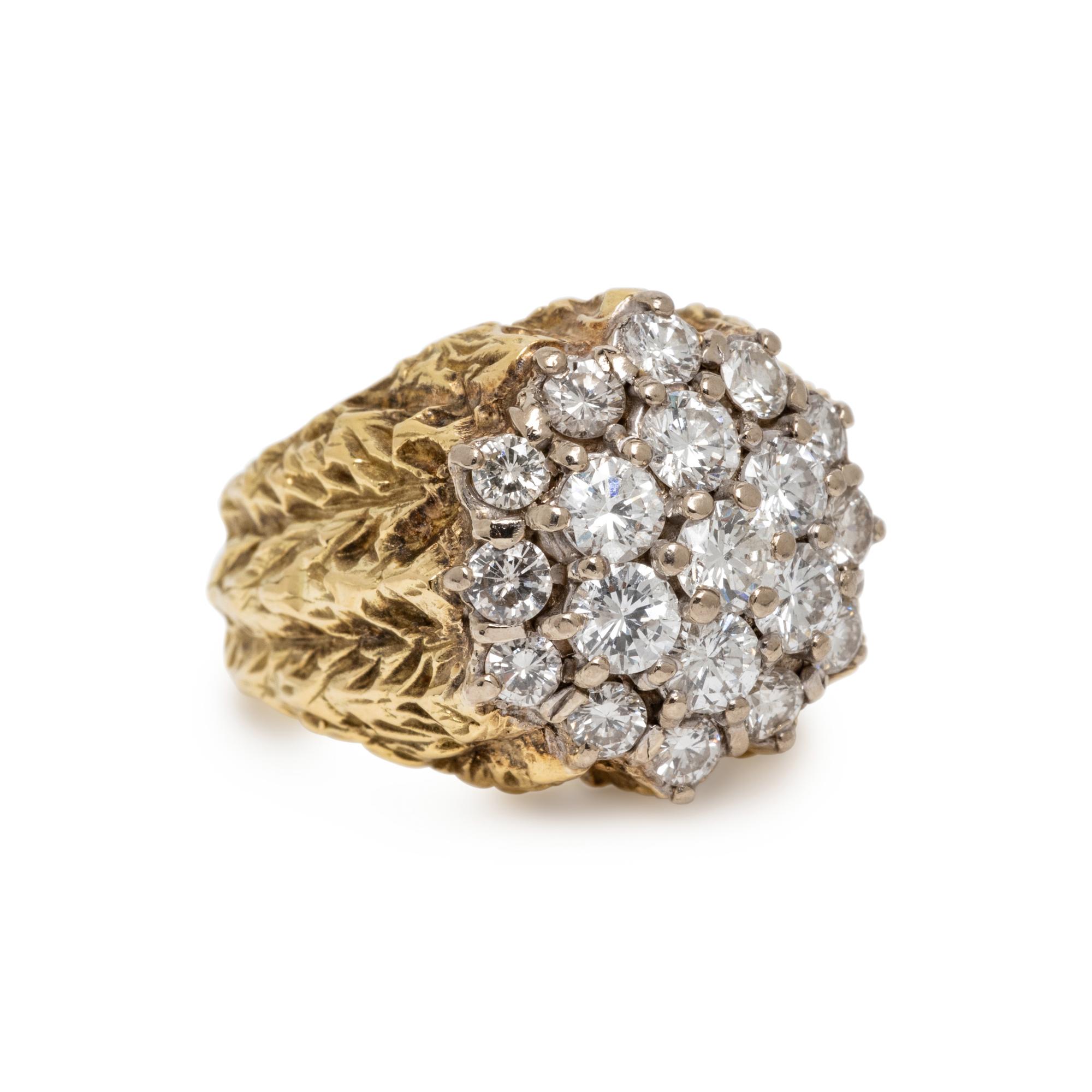 DIAMOND AND YELLOW GOLD RING