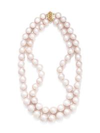 CULTURED SOUTH SEA PEARL NECKLACE