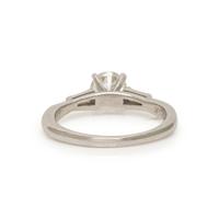 DIAMOND AND WHITE GOLD RING
