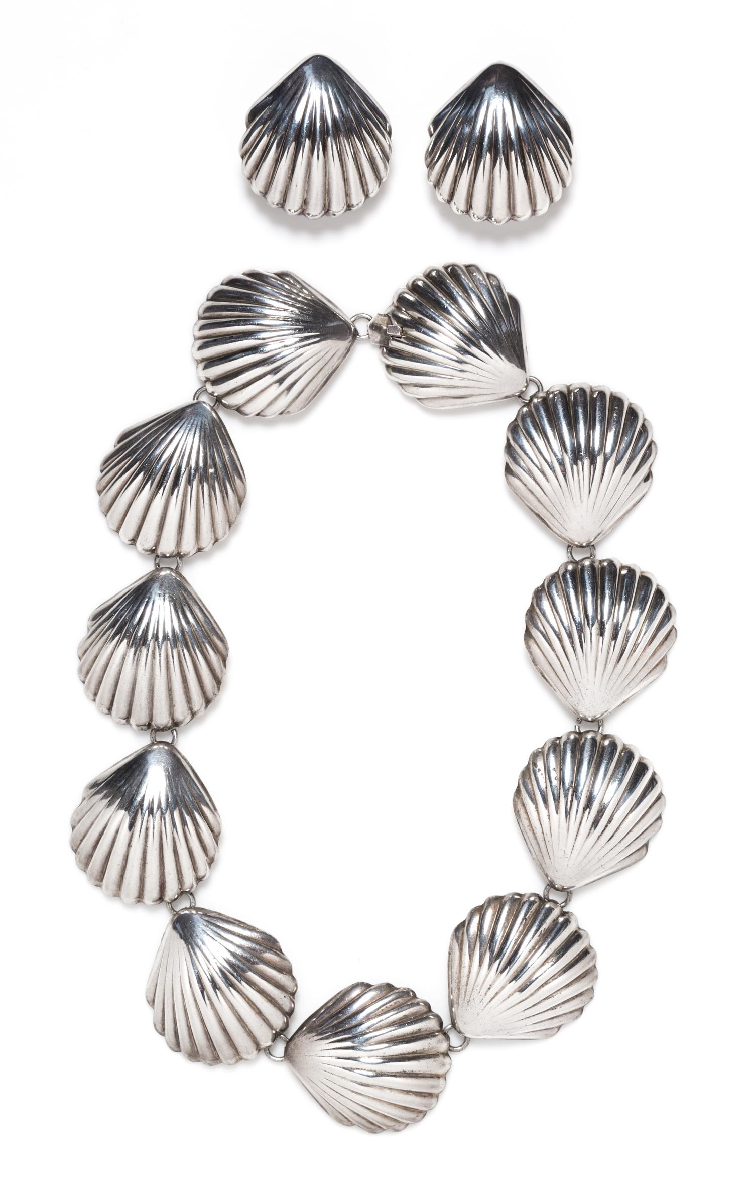 A Sterling Silver Shell Motif Demi-Parure, TILO, 141.40 dwts.