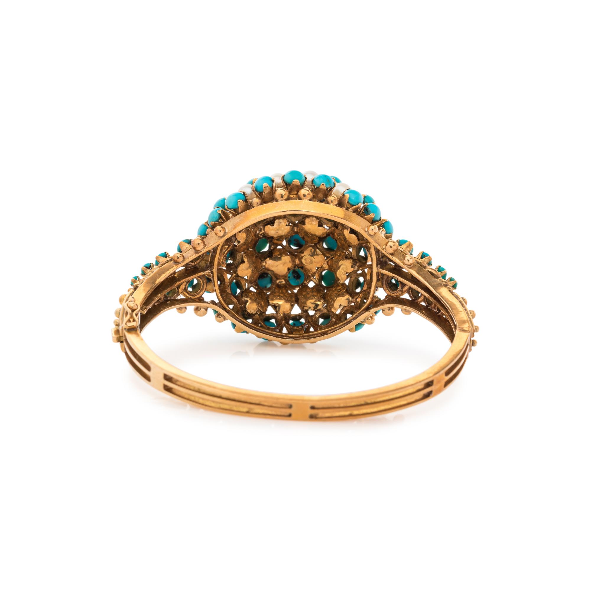 YELLOW GOLD, TURQUOISE AND CULTURED PEARL BANGLE BRACELET