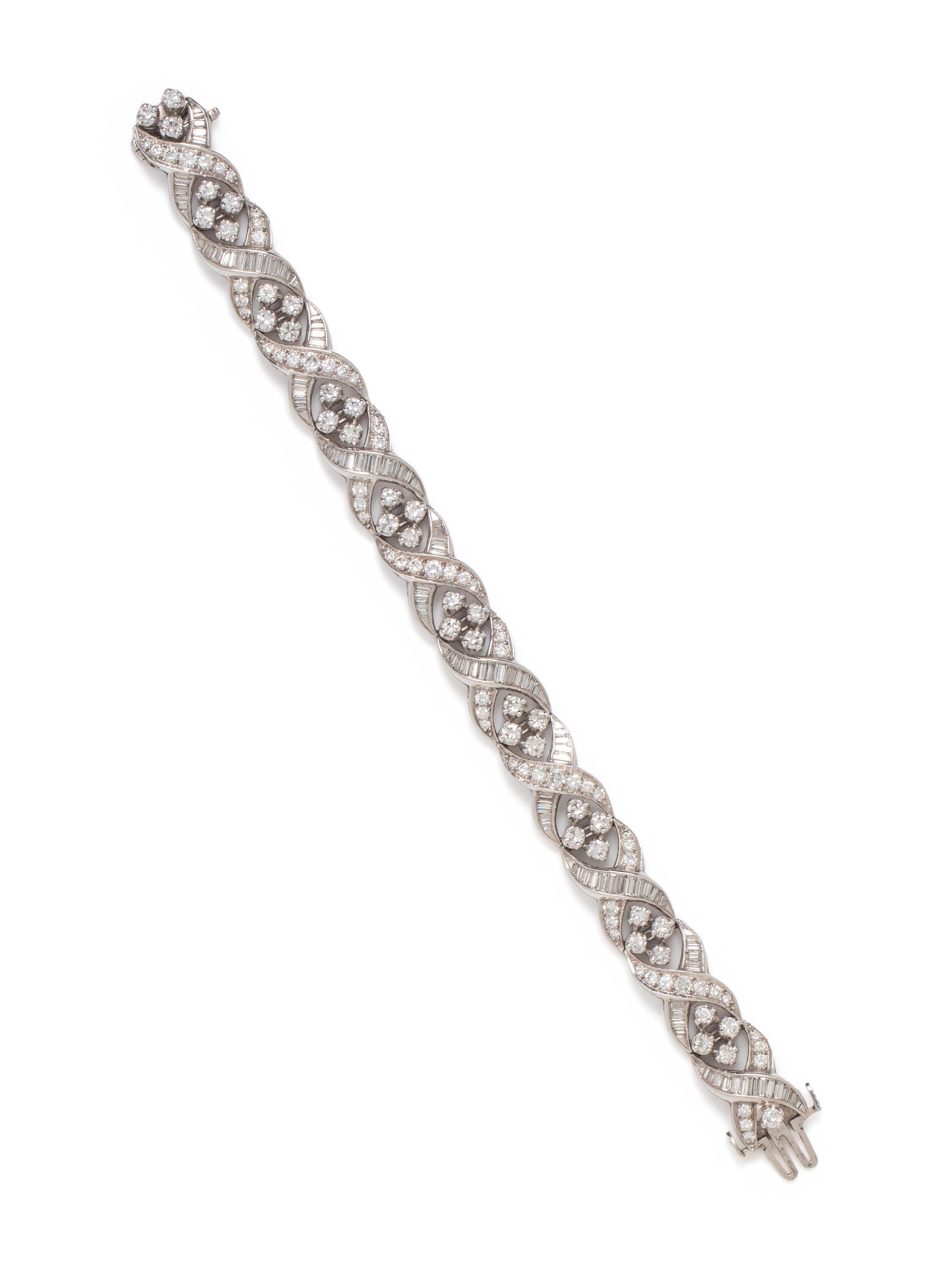 DIAMOND AND PLATINUM BRACELET