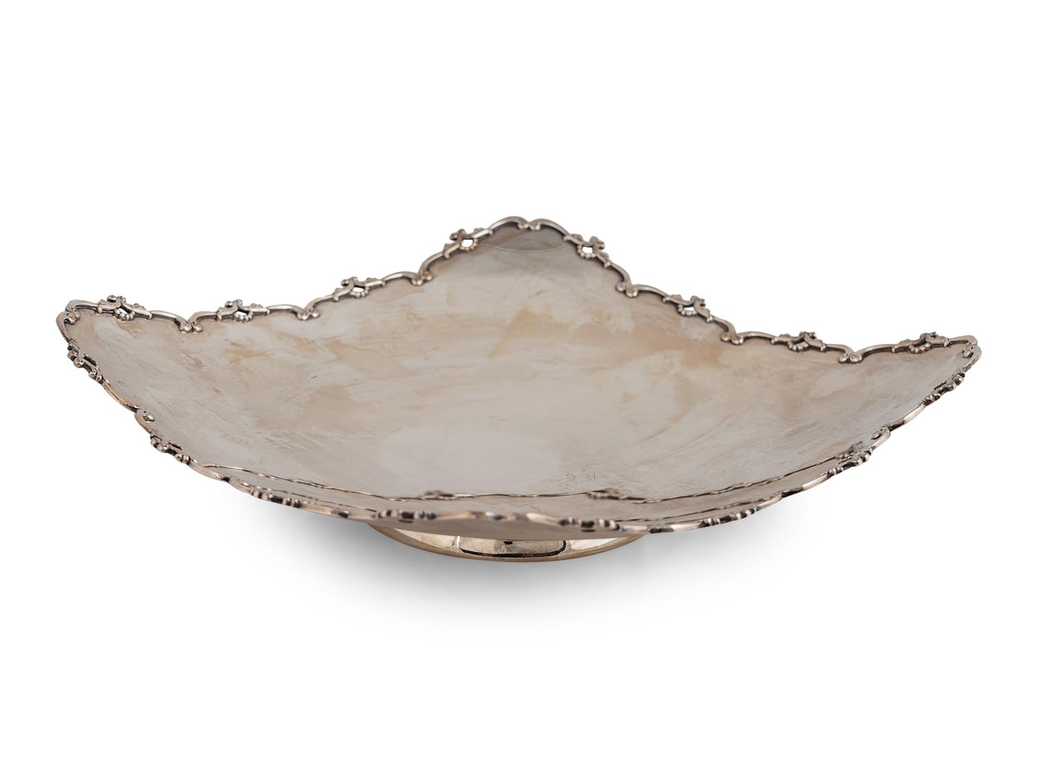 A Japanese Export Silver Tray — Kuyeda, 20th Century