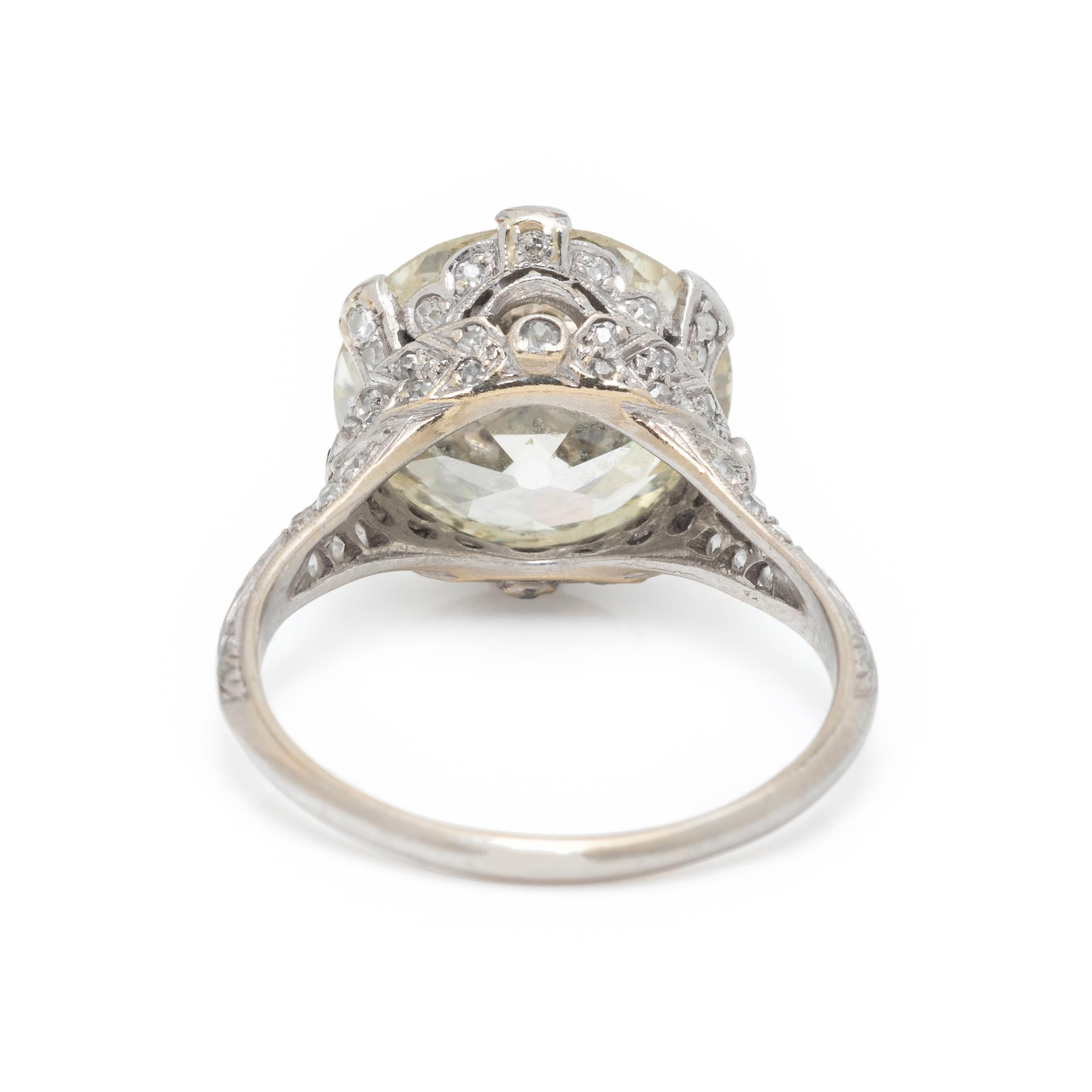 EDWARDIAN, PLATINUM AND DIAMOND RING