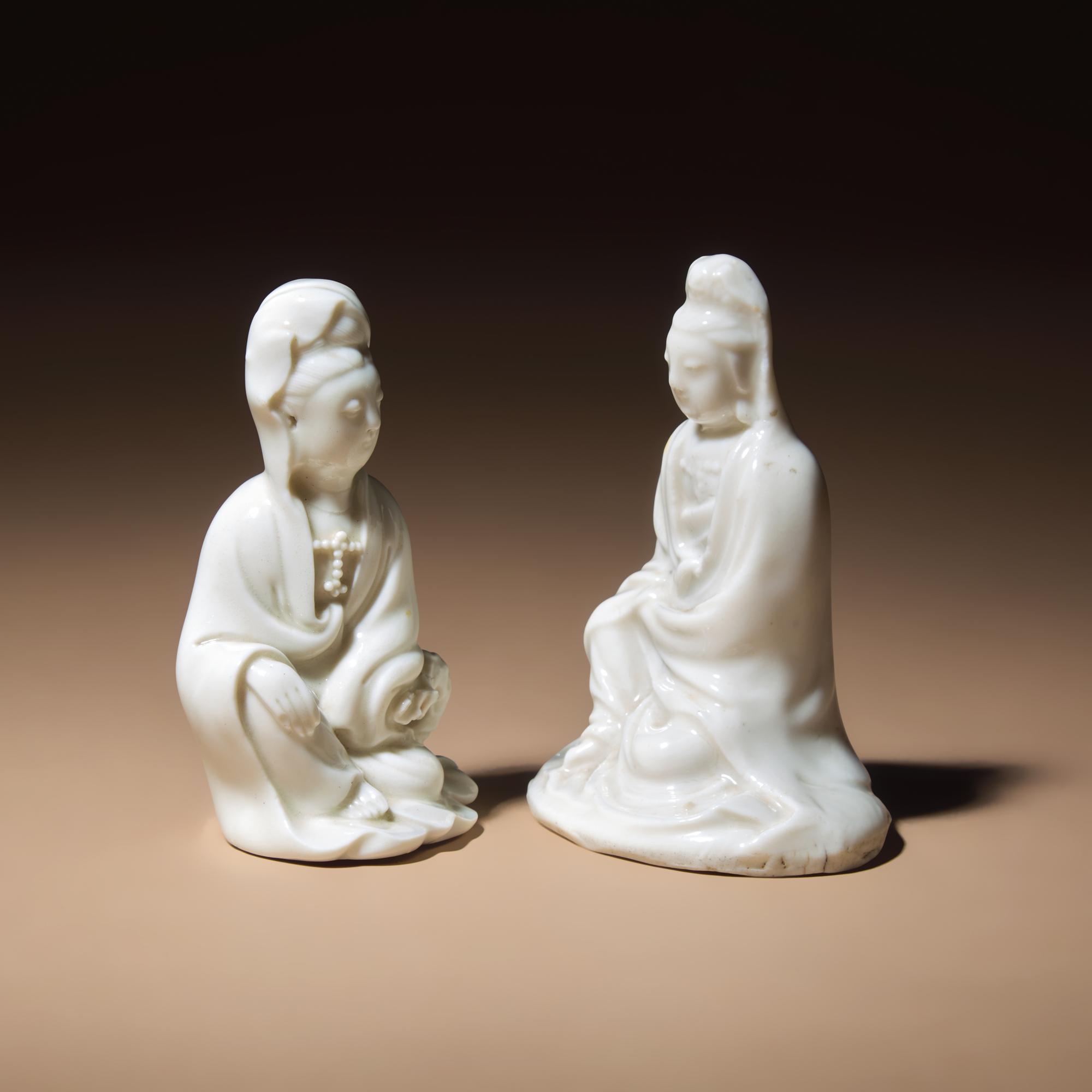 Two Small Chinese Blanc-de-Chine Porcelain Seated Figures of Guanyin, Qing Dynasty and Later — 清及以後 德化白瓷觀音小像兩尊