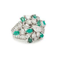 EMERALD AND DIAMOND RING