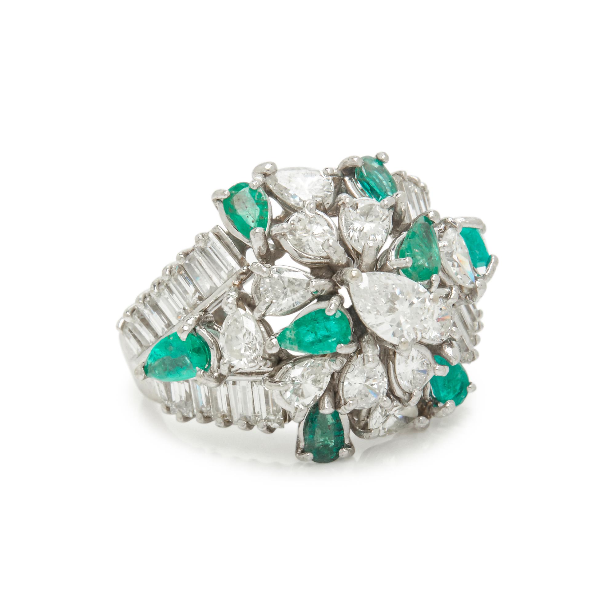 EMERALD AND DIAMOND RING
