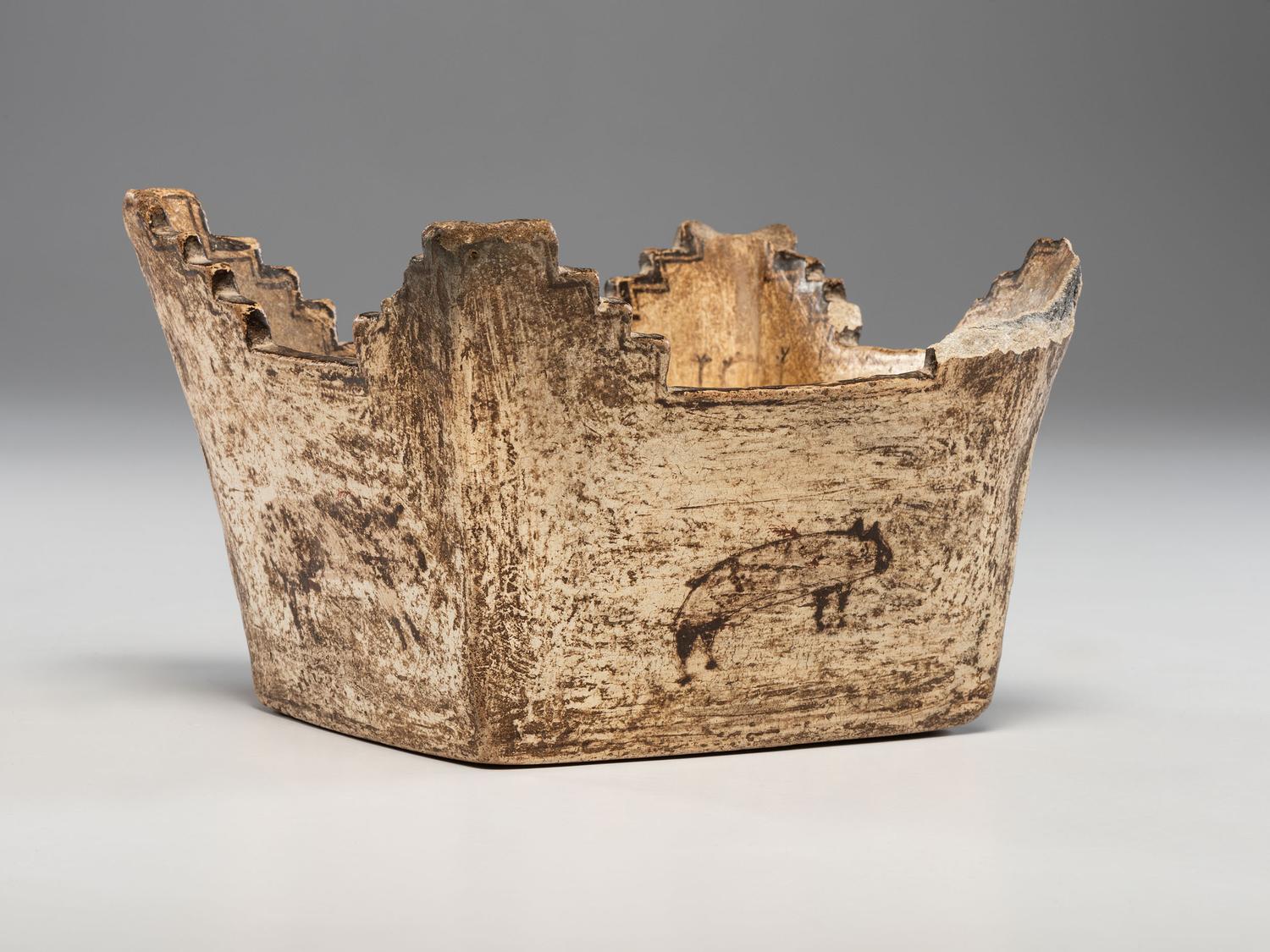 Early Zuni Polychrome Pottery Container