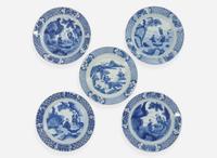 Five Chinese export blue and white porcelain plates, Kangxi period 青花外銷瓷五件 清 康熙
