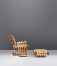 Power Play Lounge Chair and Ottoman Knoll, USA