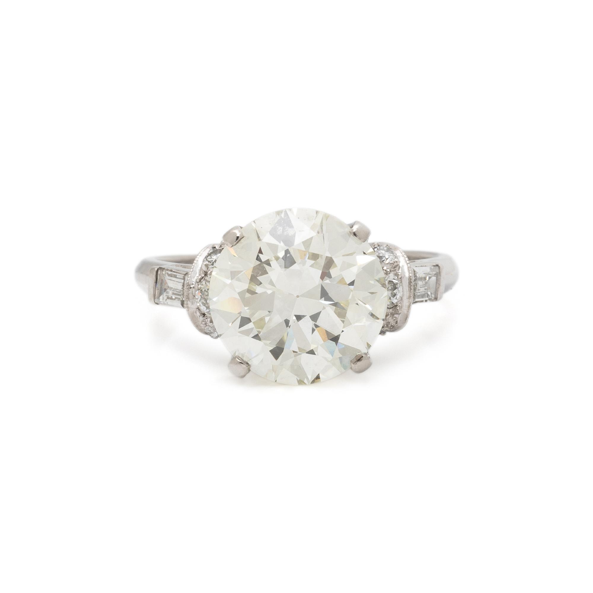 PLATINUM AND DIAMOND RING