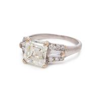 DIAMOND RING