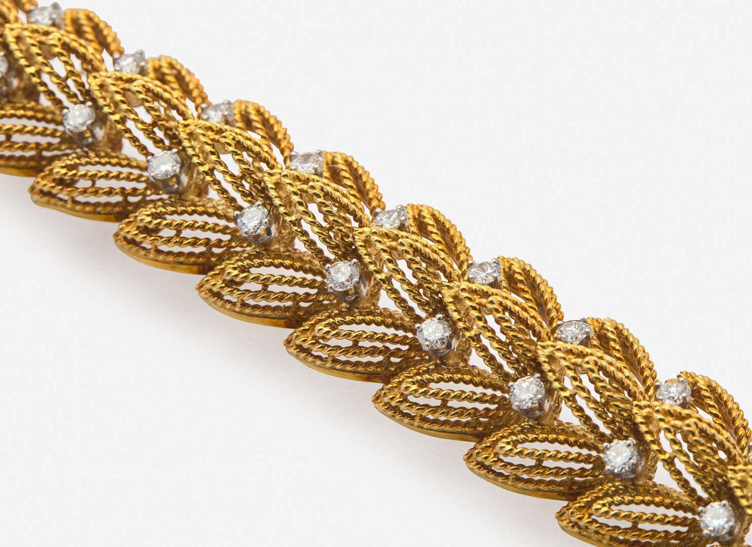 An 18K Yellow Gold and Diamond Bracelet