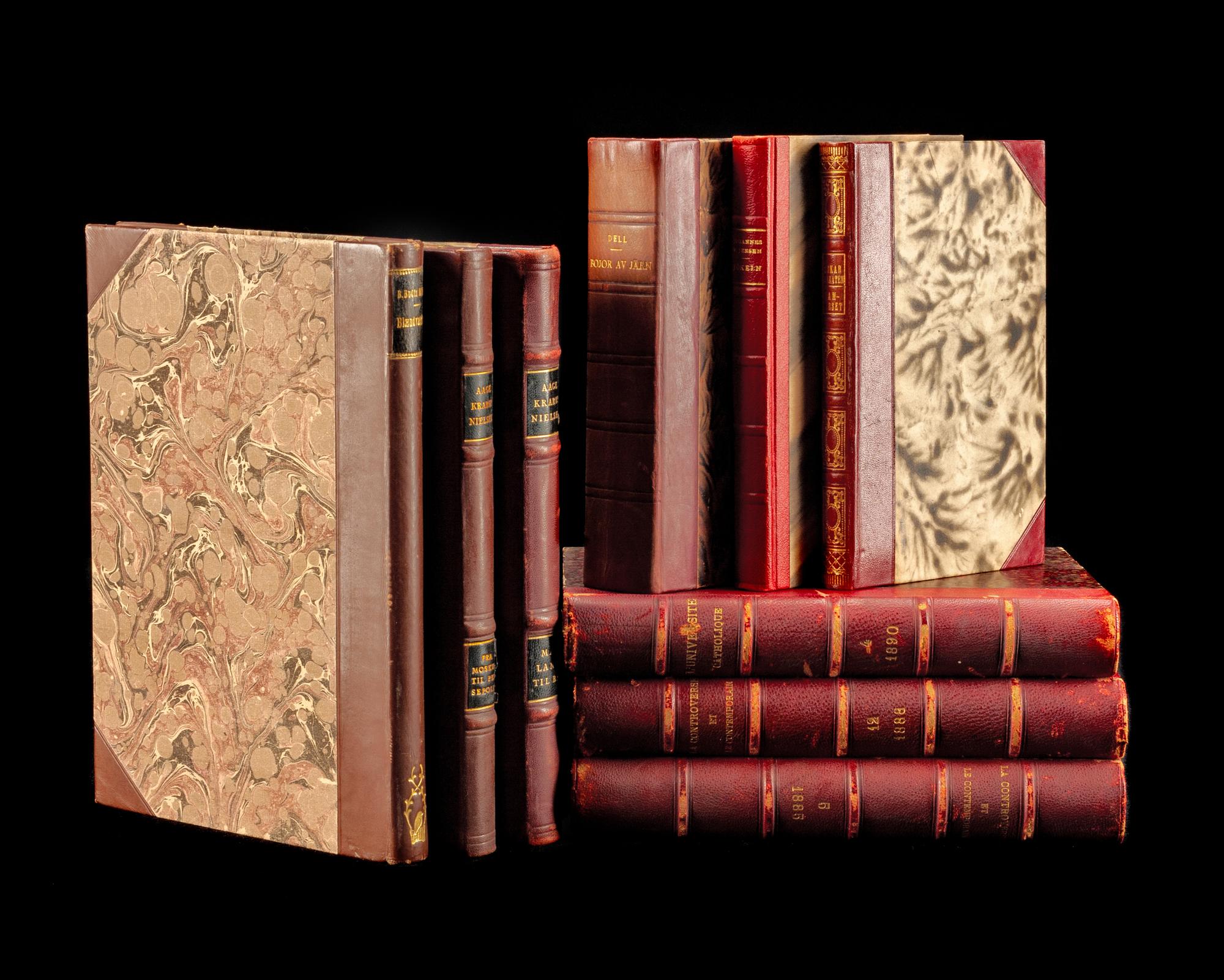 109 Leather-Bound Volumes