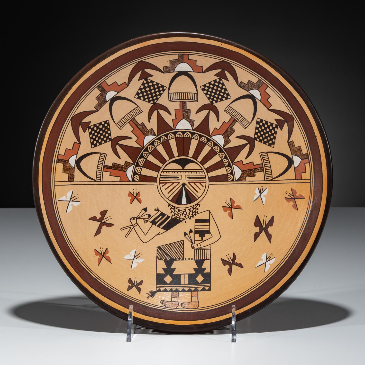 Pottery Plate, Palhik Mana