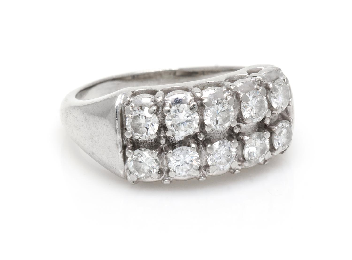 A White Gold and Diamond Ring, 5.00 dwts.