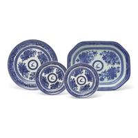A Group of Four Chinese Export Porcelain Blue Fitzhugh Tablewares Bearing the Arms of Frye