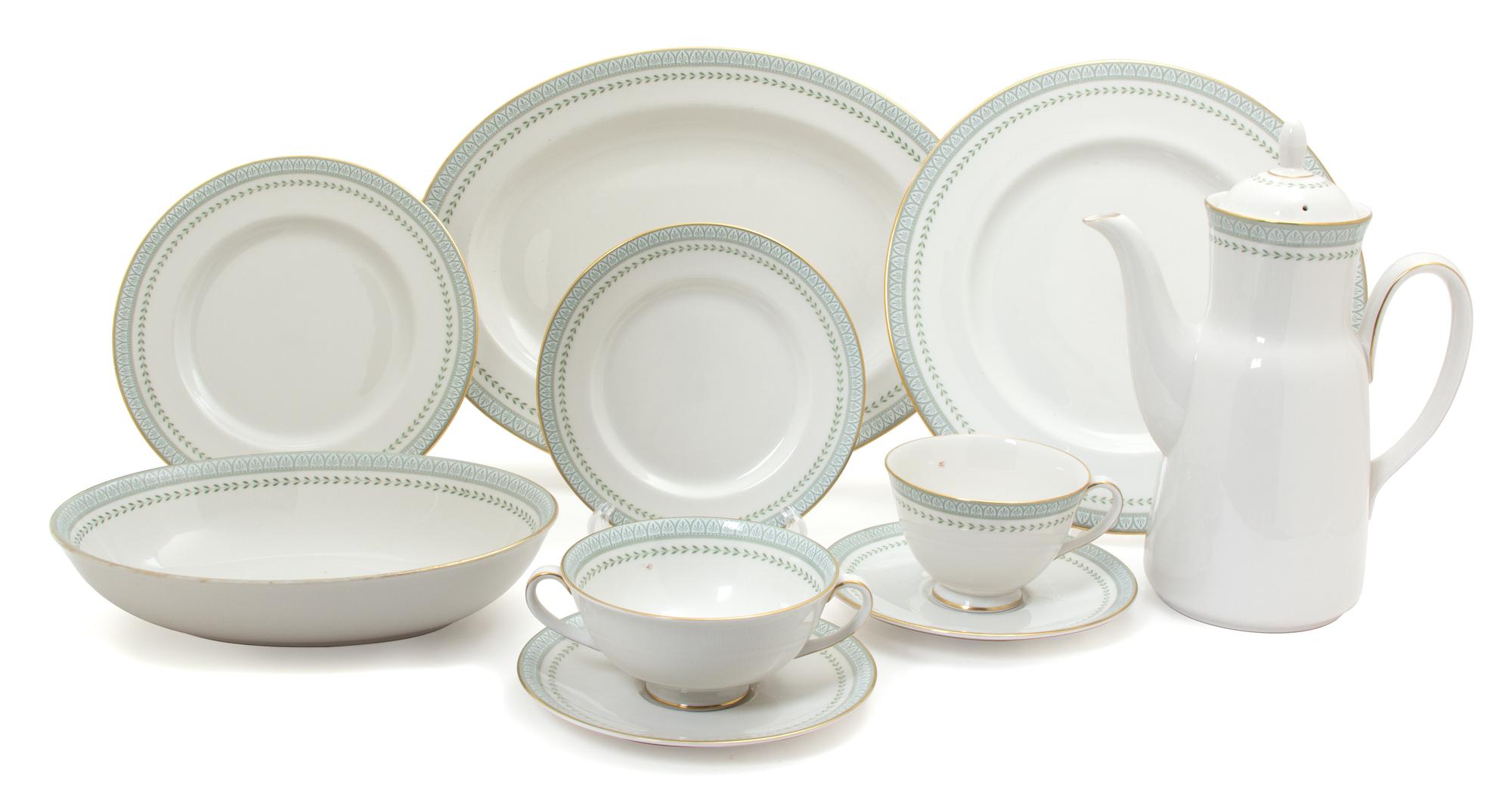A Royal Doulton Porcelain Partial Dinner Service Diameter of plate 10 1/2 inches. — 20TH CENTURY
