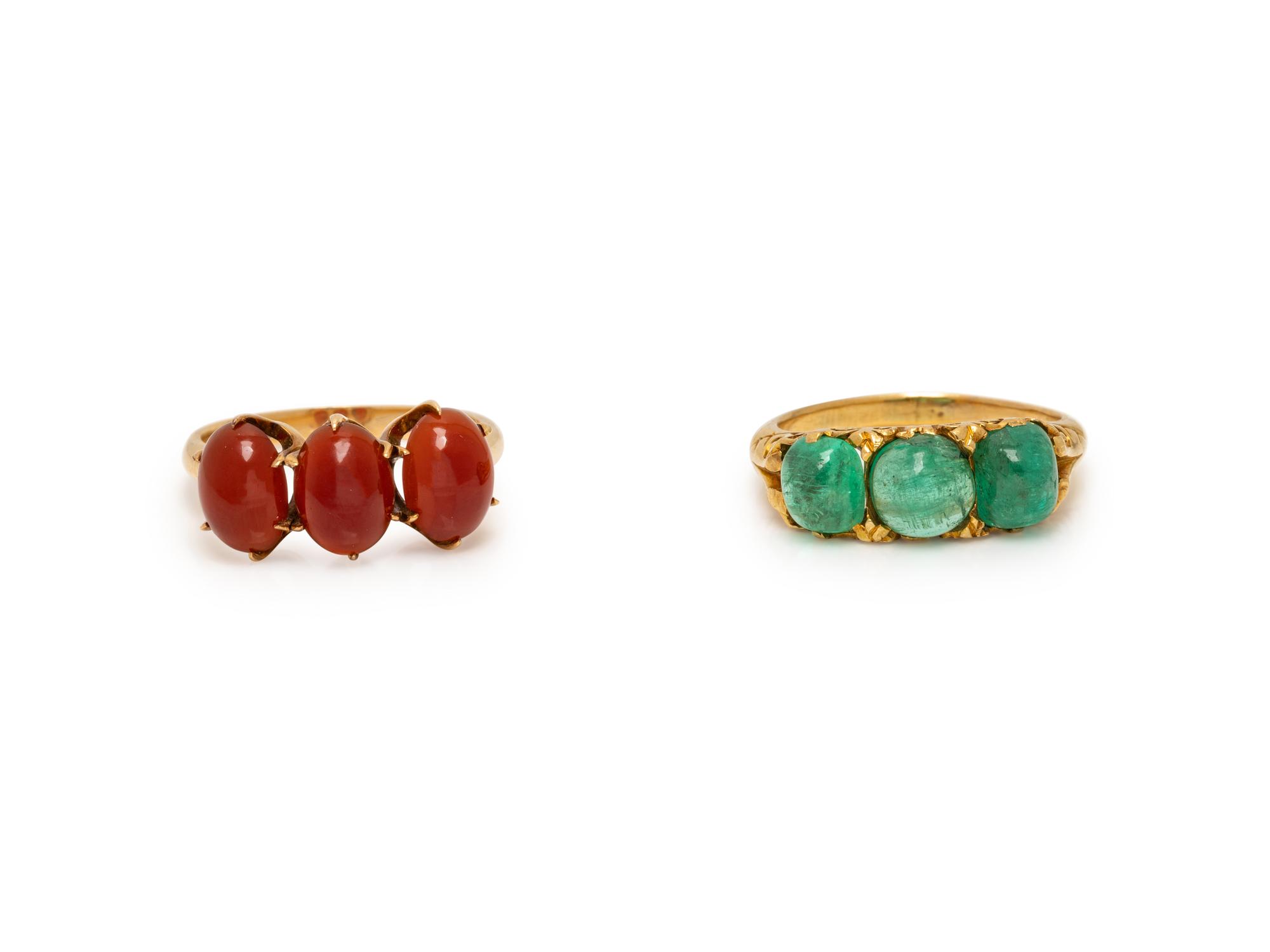 COLLECTION OF YELLOW GOLD, EMERALD, AND CARNELIAN RINGS