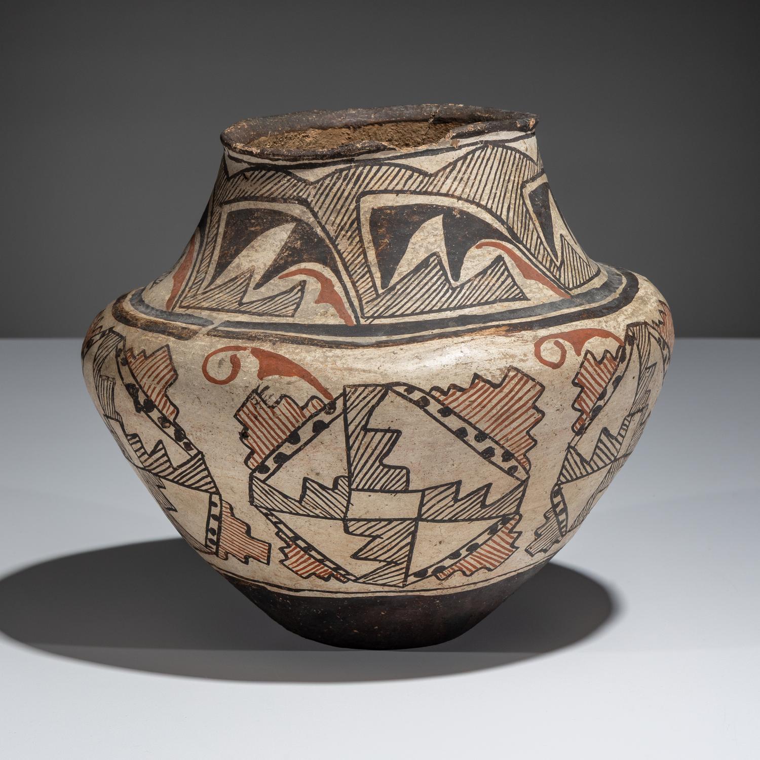 Zuni Three-Color Pottery Jar