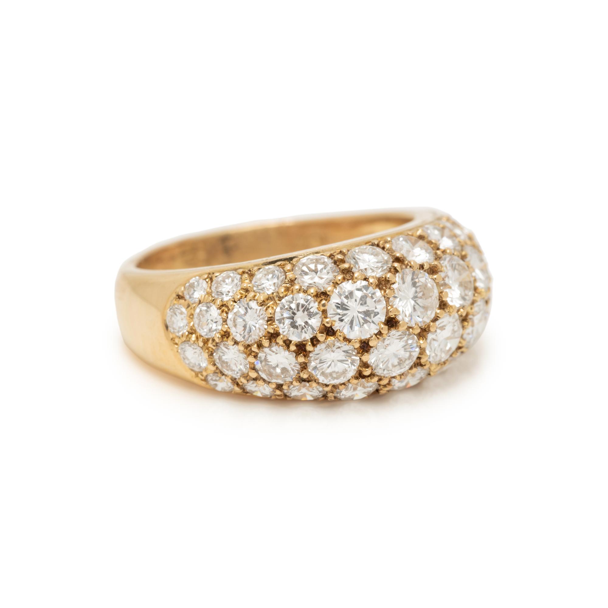 YELLOW GOLD AND DIAMOND BOMBÉ RING