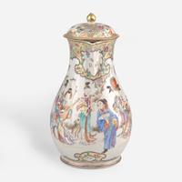 A large Chinese export famille-rose decorated porcelain jug and cover 粉彩出口瓷大盖壶 Qing dynasty, mid 18th century ? ??????