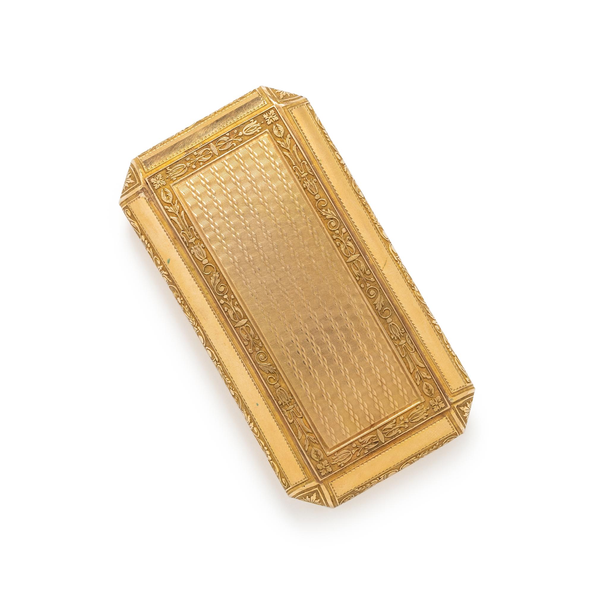 ANTIQUE, YELLOW GOLD COMPACT