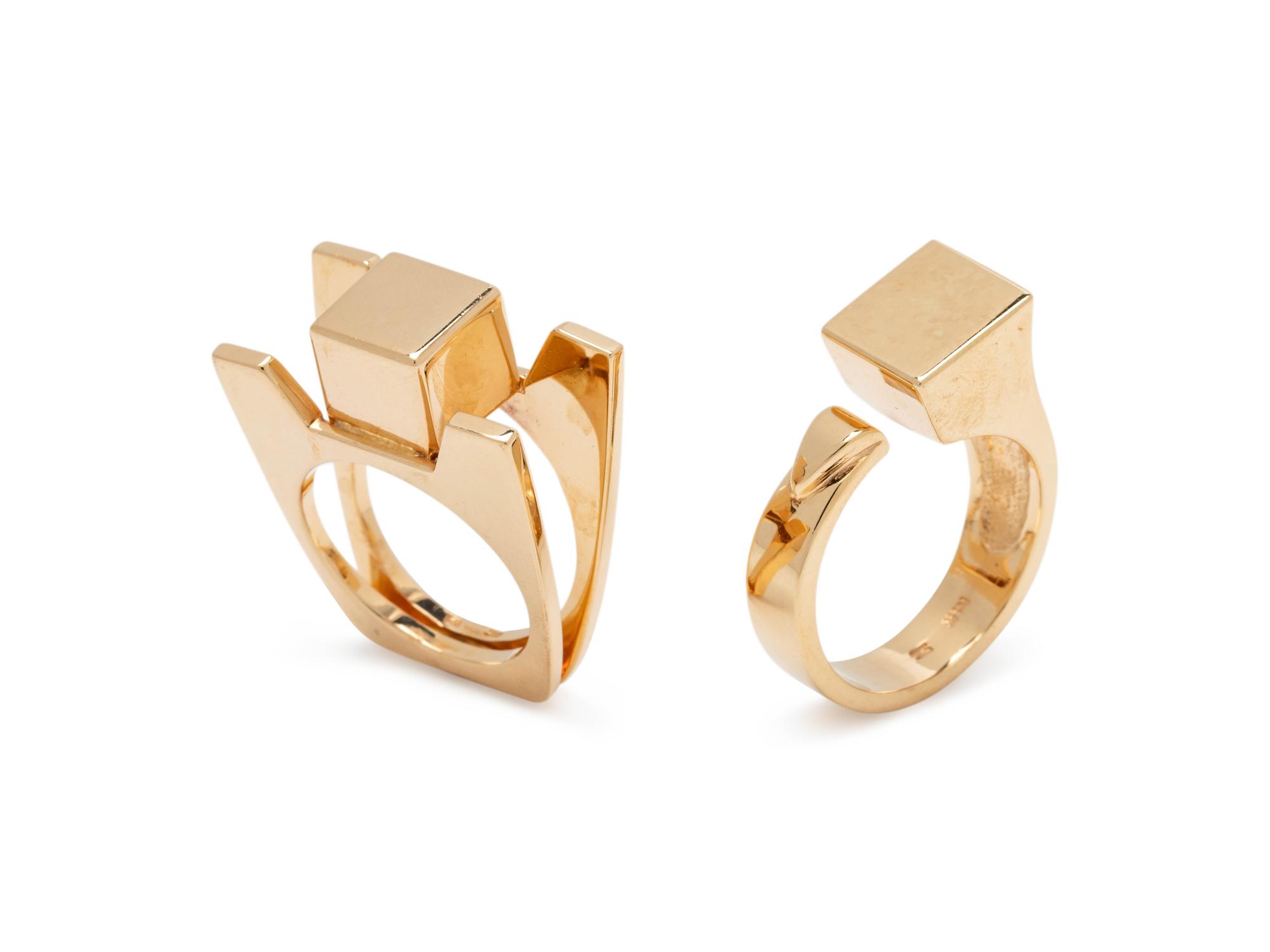COLLECTION OF MODERNIST YELLOW GOLD RINGS