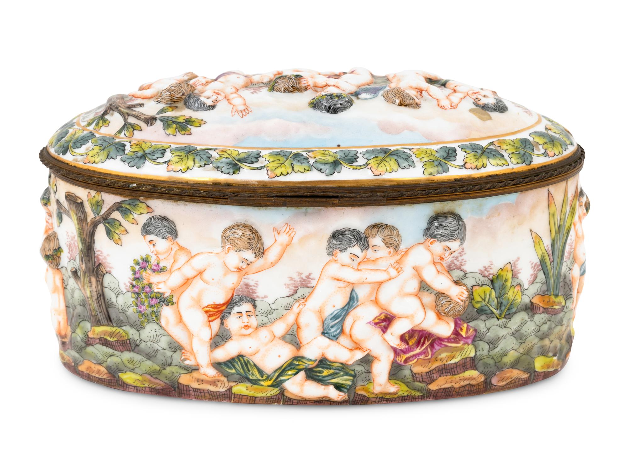 A Capodimonte Porcelain Table Casket